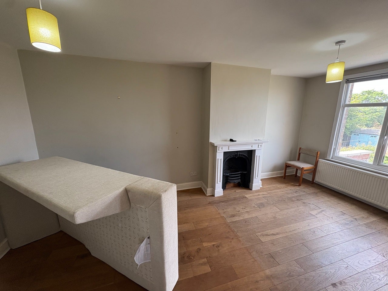 Flat Howard Road in Greater London