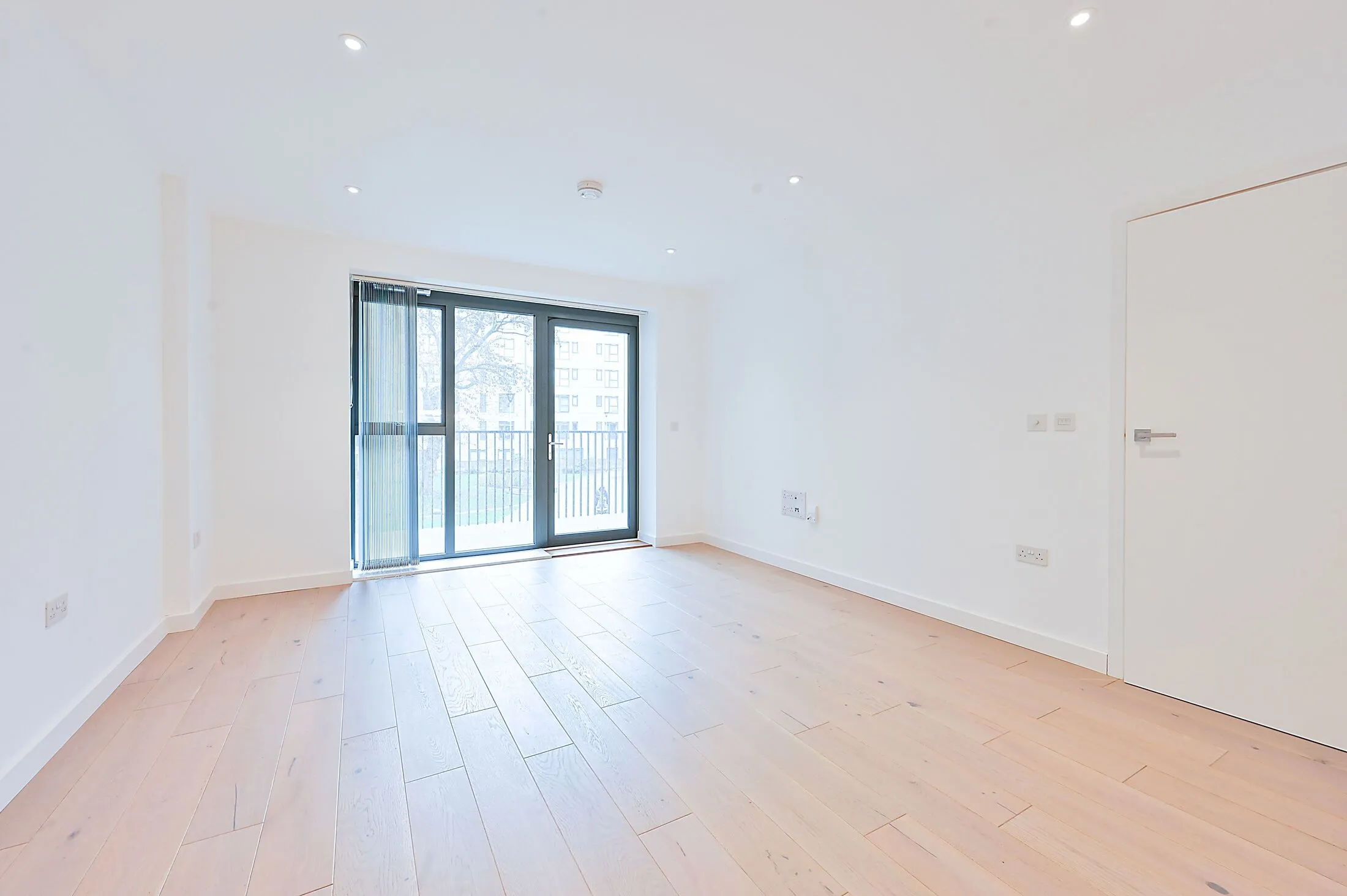 Flat Williams Road in Greater London