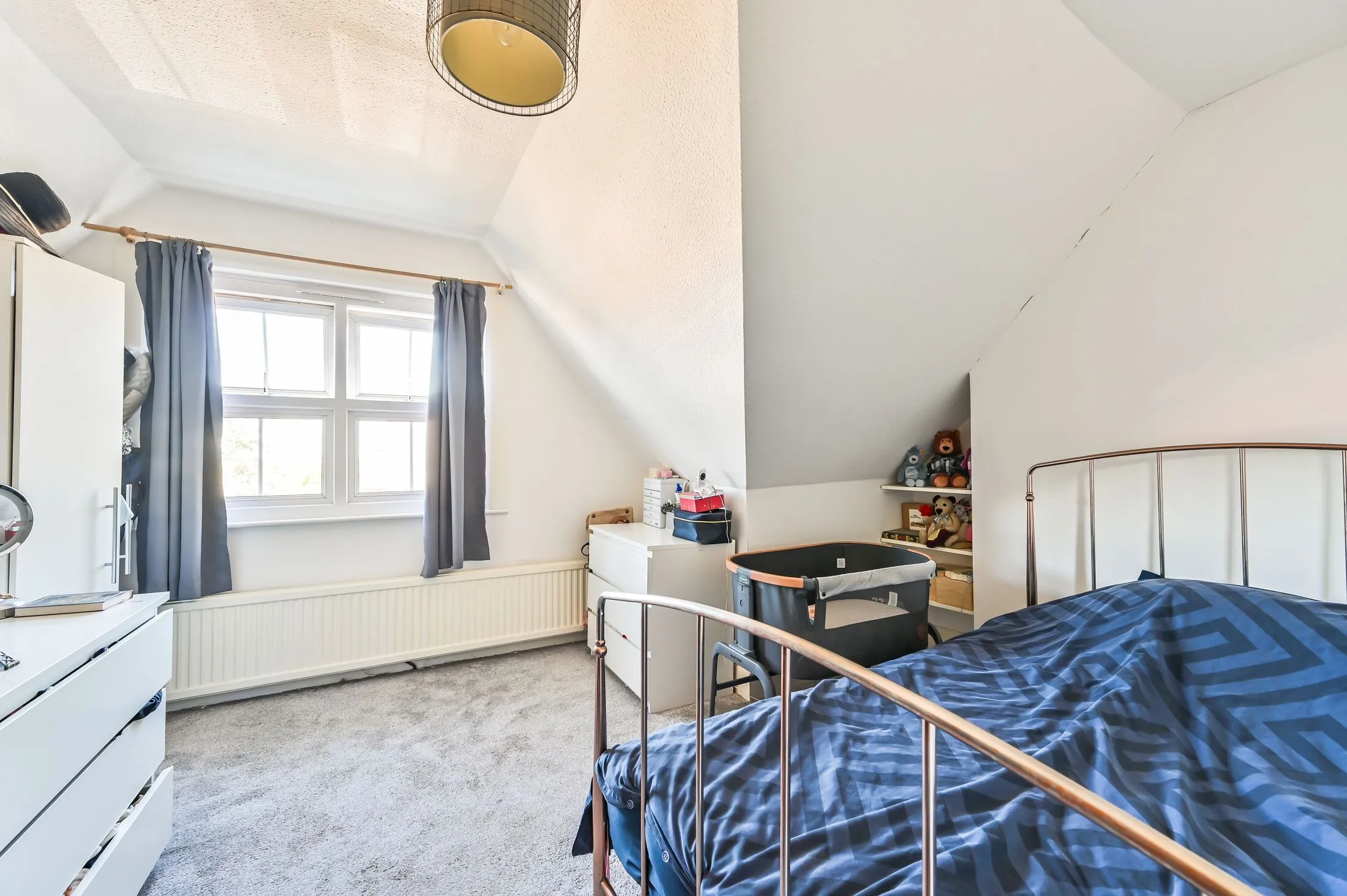 Flat Killieser Avenue in Greater London