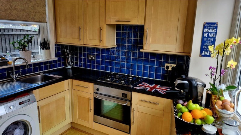 Room Old Hall Road in Trafford