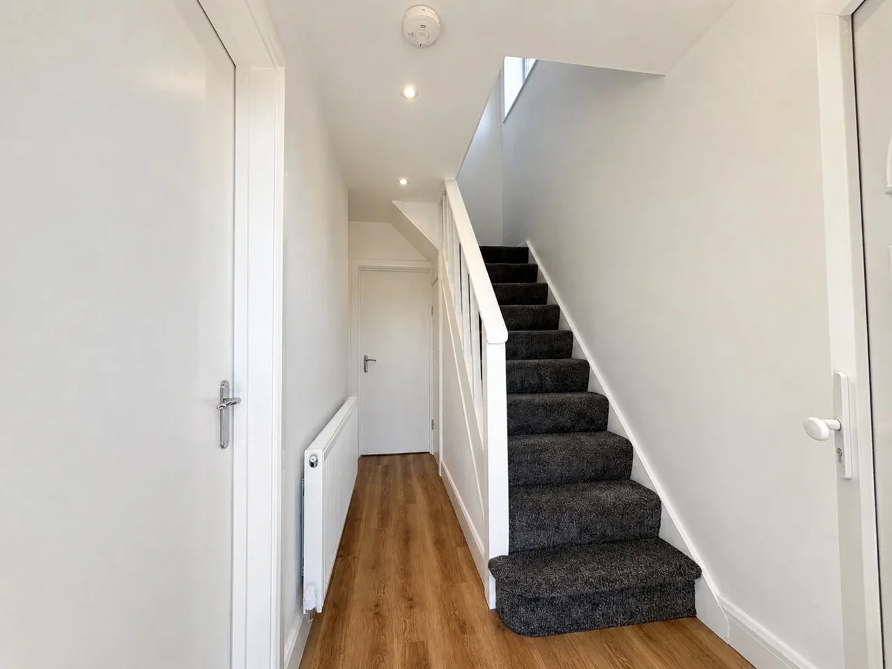 House Deeds Grove in High Wycombe