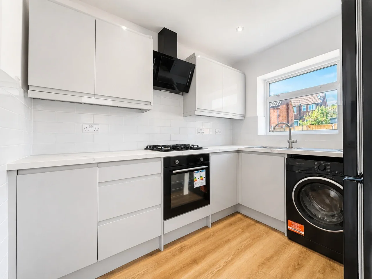 House Deeds Grove in High Wycombe