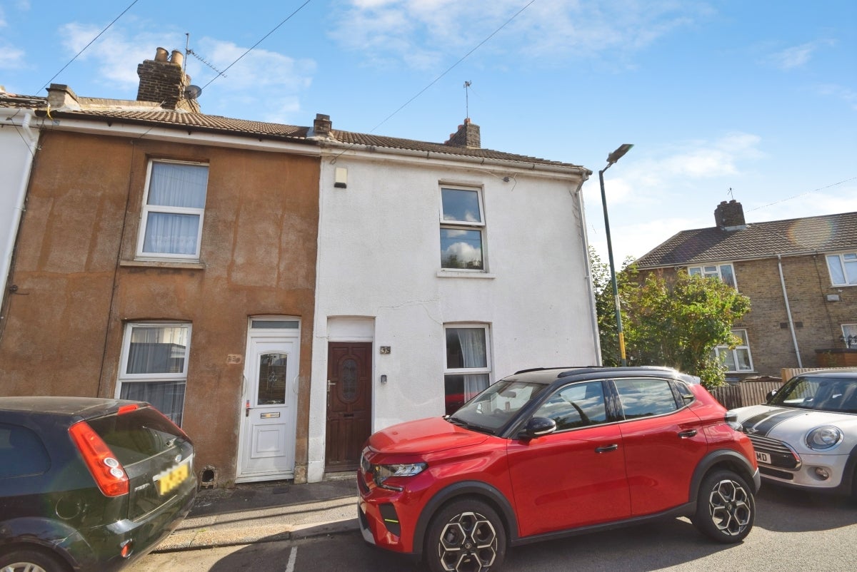 House Smith Street in Strood