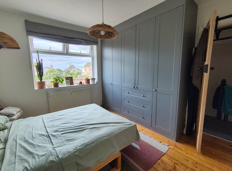 Room Poplar Place in Bristol