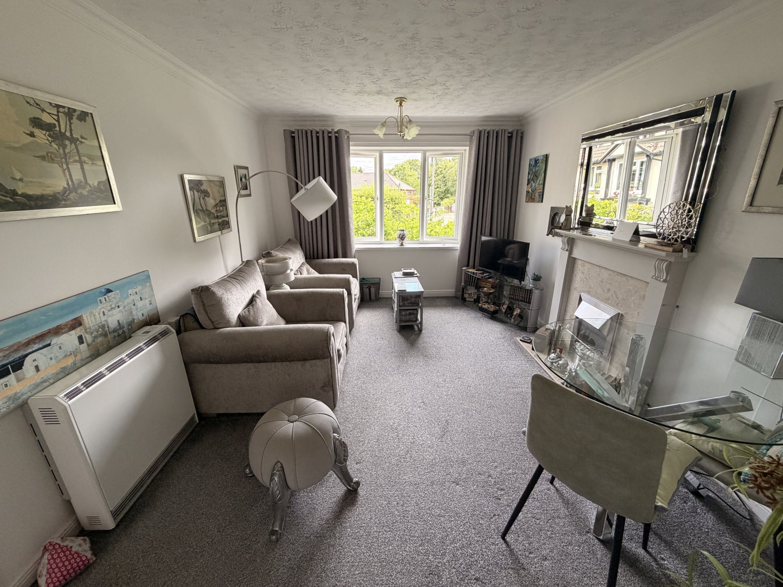Flat Olton Mere in Metropolitan Borough of Solihull