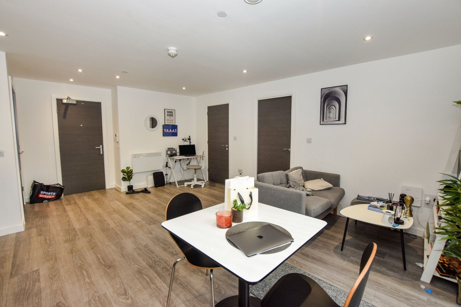 Flat Woden Street in Salford