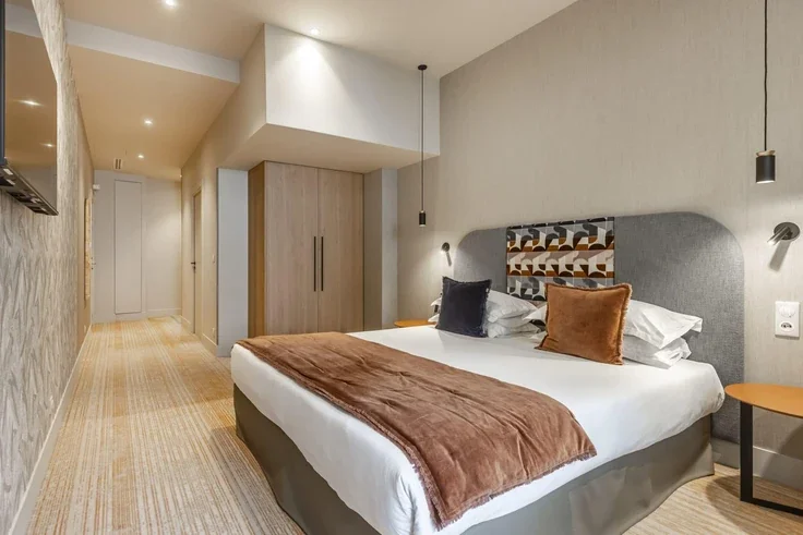 Flat Rue Saint-Ferdinand in Paris