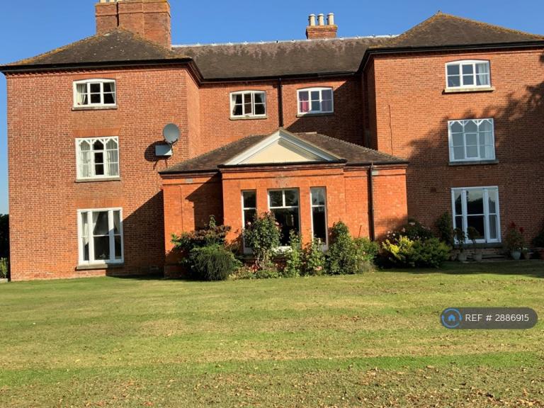 Flat B4216 in Forest of Dean