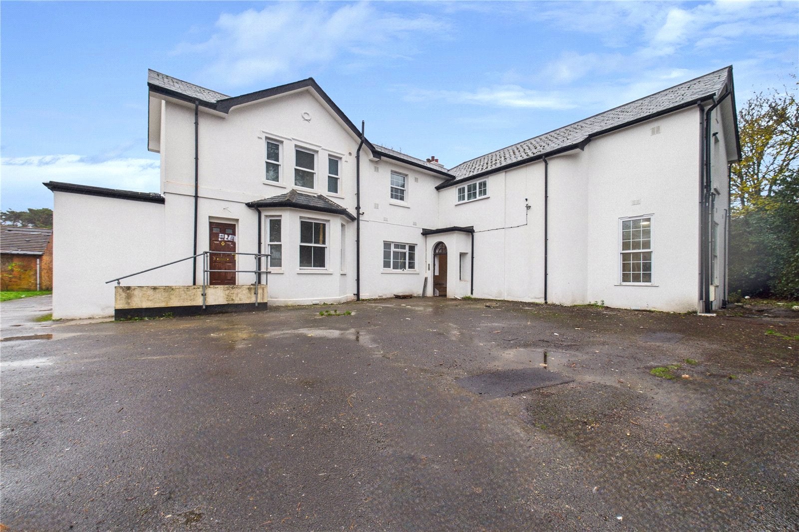 Flat Dormer Close in Newbury