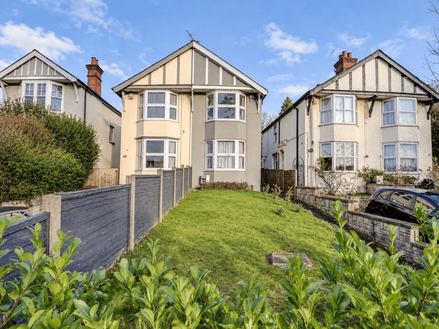 Room Hughenden Road in High Wycombe