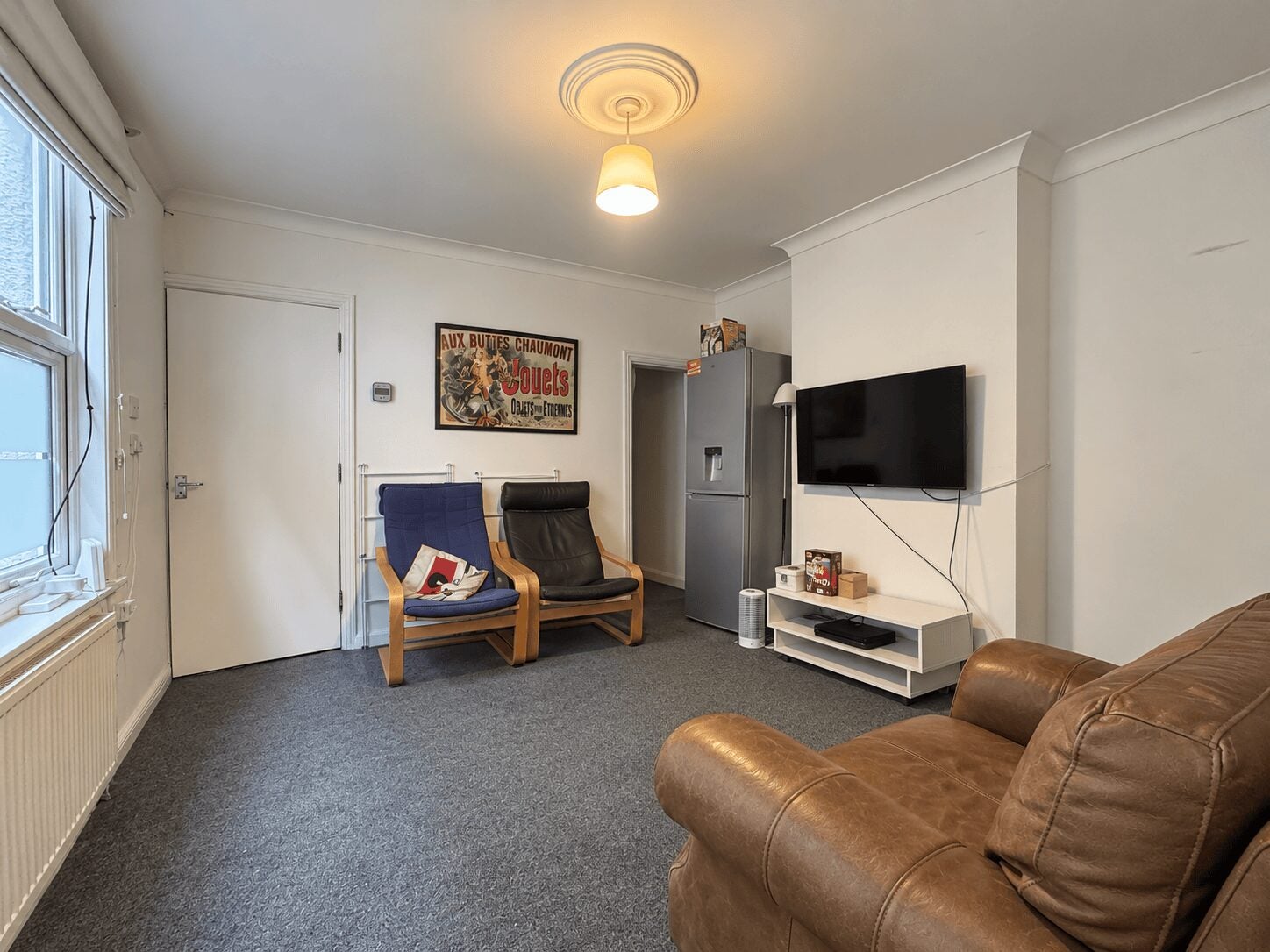 Room Hughenden Road in High Wycombe