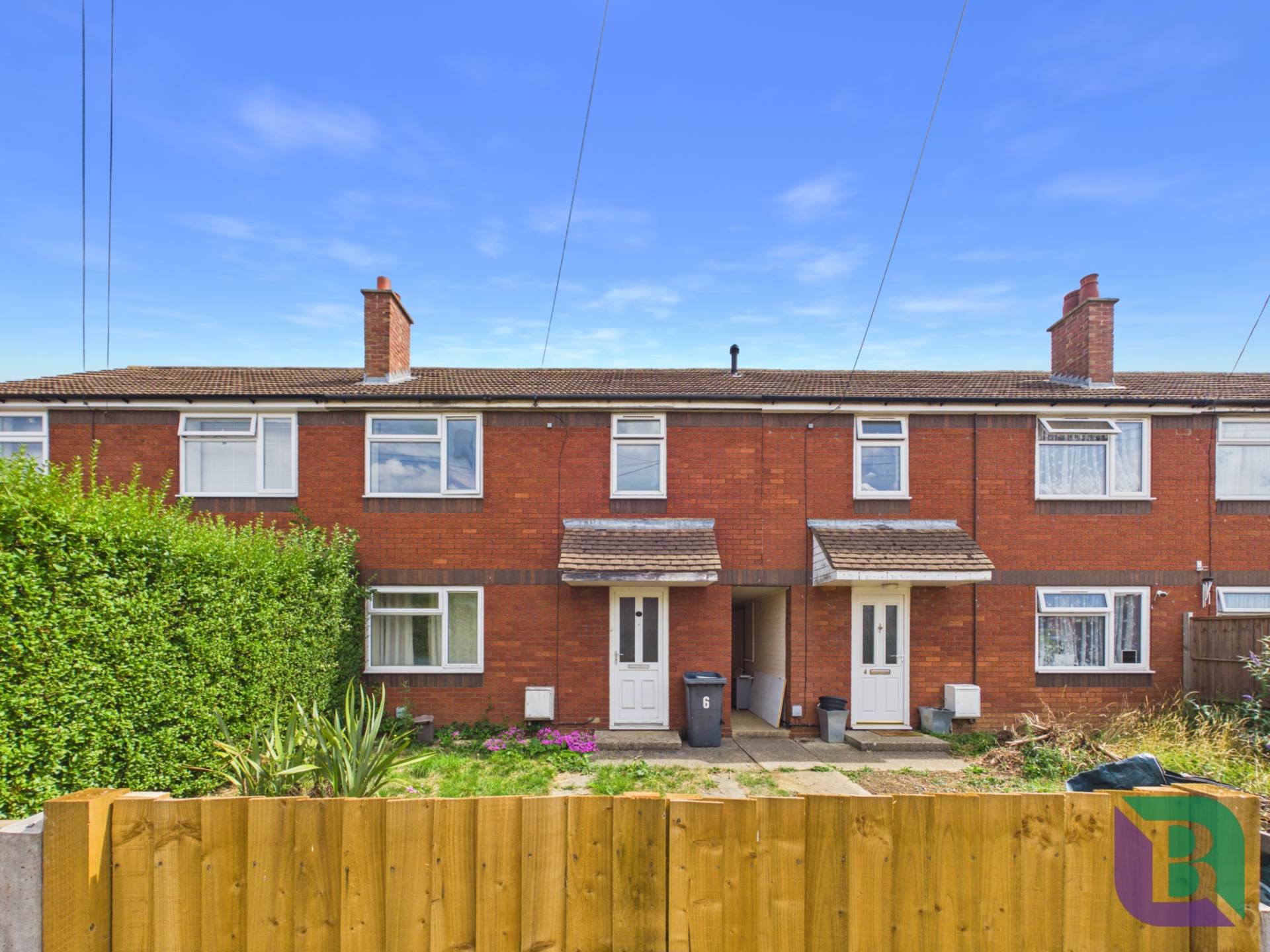 House Millards Close in Cranfield