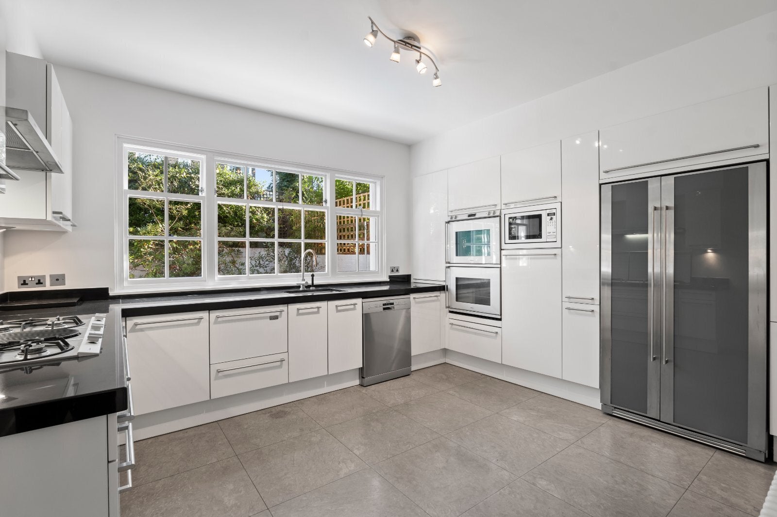 House Pembroke Gardens Close in Greater London