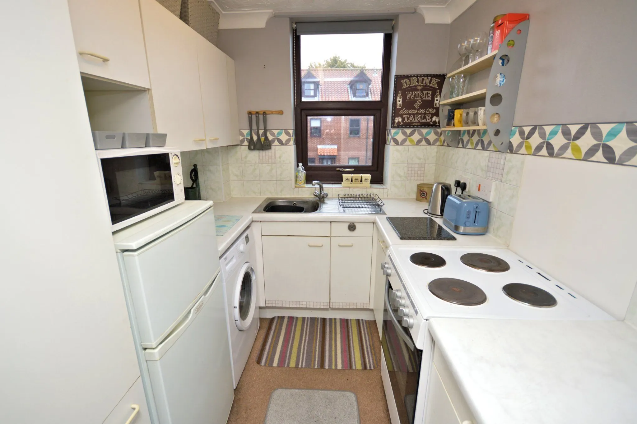 Flat Wellington Road in Breckland District