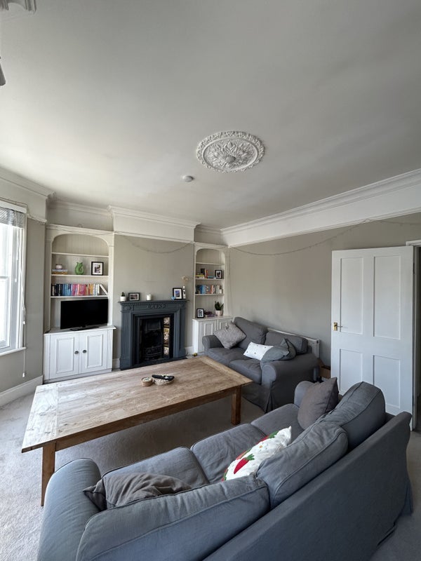 Room Broxash Road in Greater London
