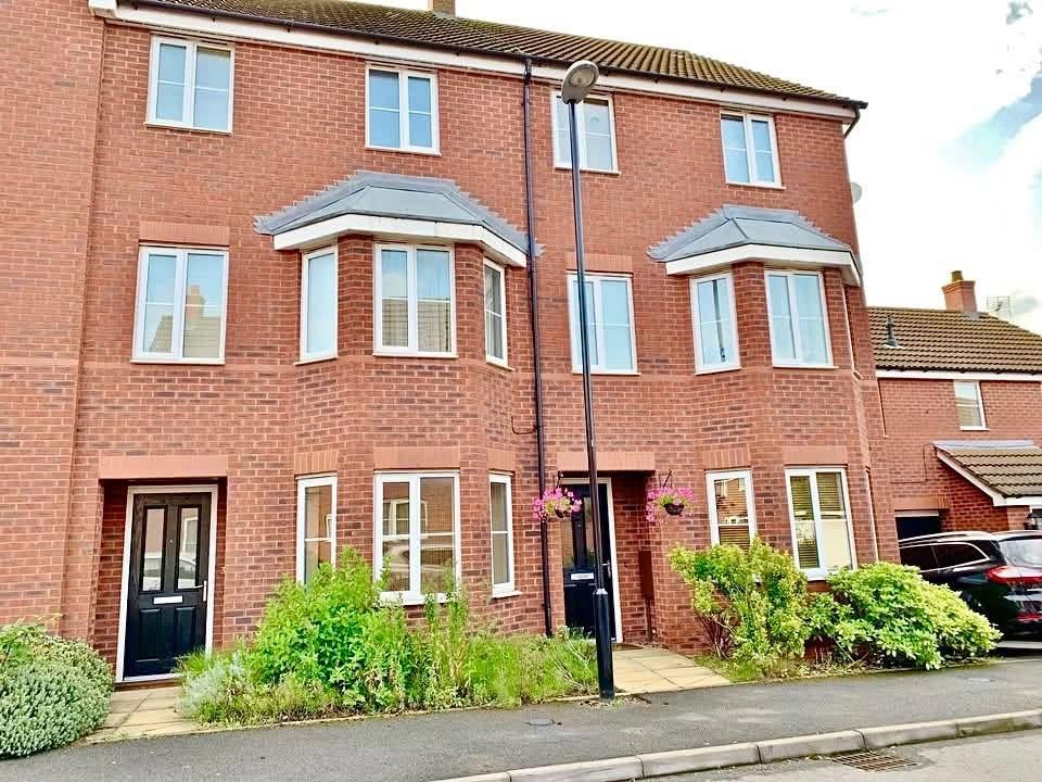 House Shropshire Drive in Coventry