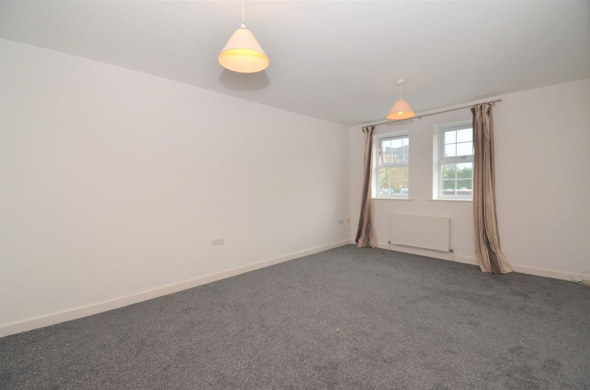 Flat Billet Lane in Greater London