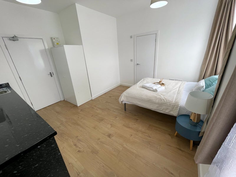 Room Lechmere Road in Greater London