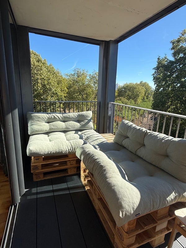 Flat Northwold Road in Greater London