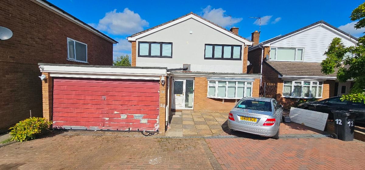 House Eden Road in Oadby and Wigston