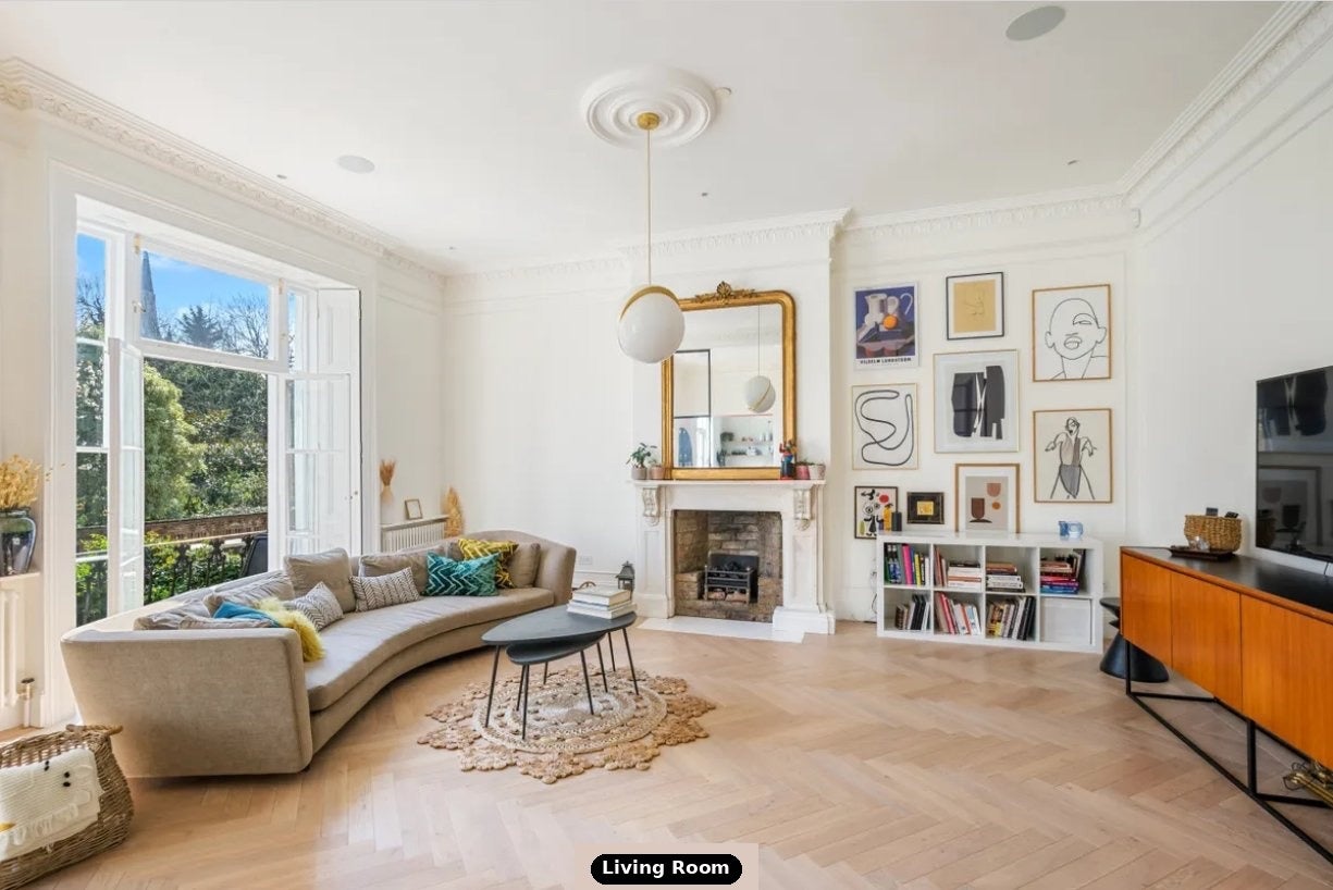 Flat Marlborough Place in City of Westminster