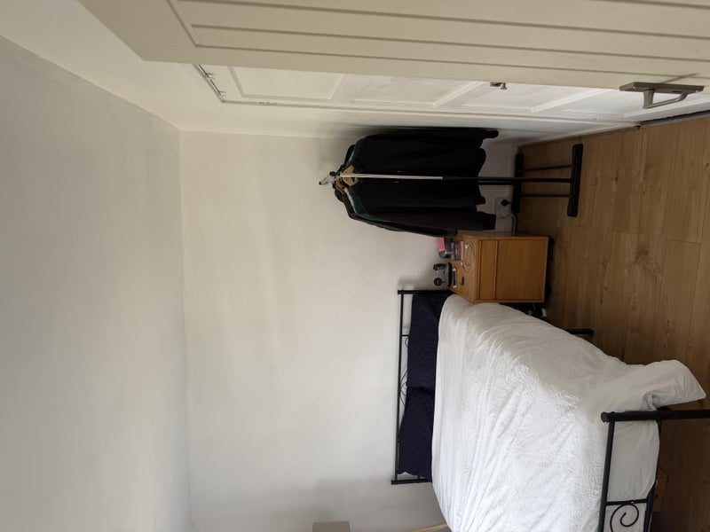 Room Ravenglass Crescent in Bristol