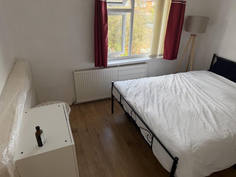Room Ravenglass Crescent in Bristol