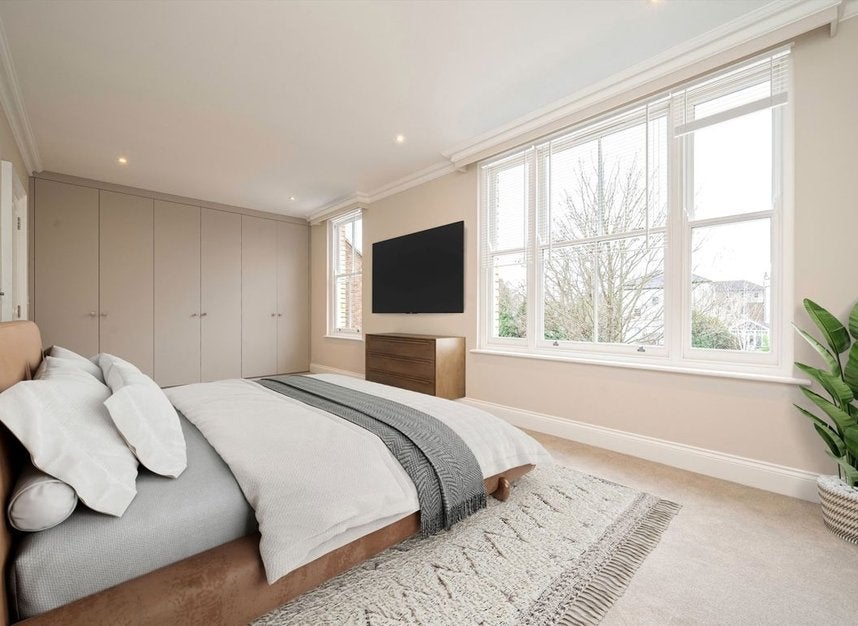 House Catherine Road in Greater London