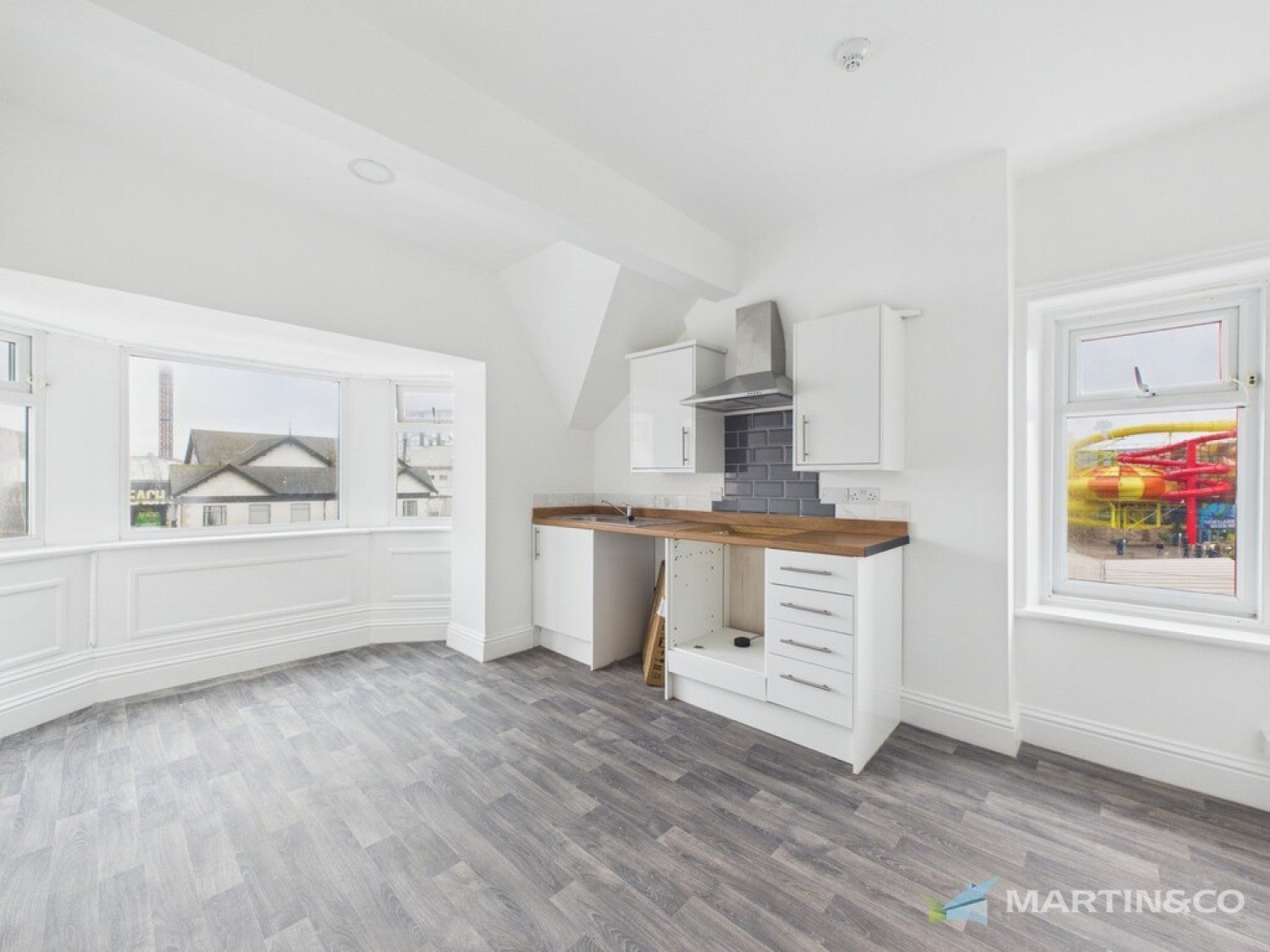 Flat Balmoral Road in Blackpool