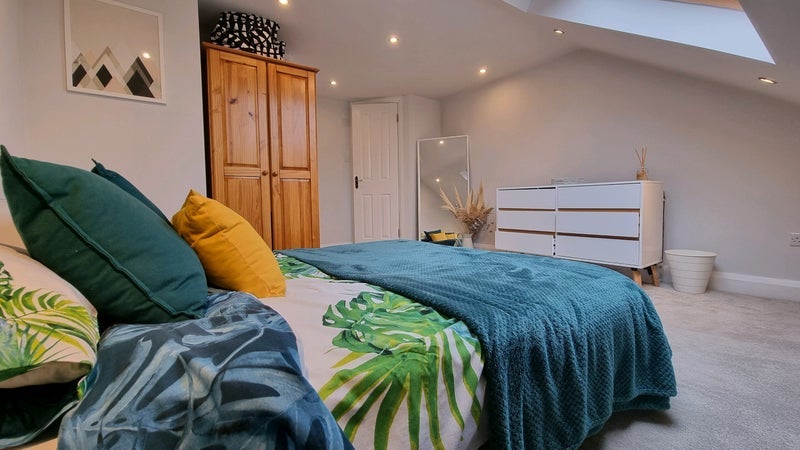Room Morley Road in Greater London