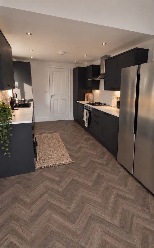 Room Morley Road in Greater London