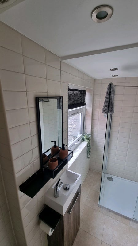 Room Morley Road in Greater London