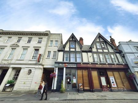Flat Jewry Street in Winchester