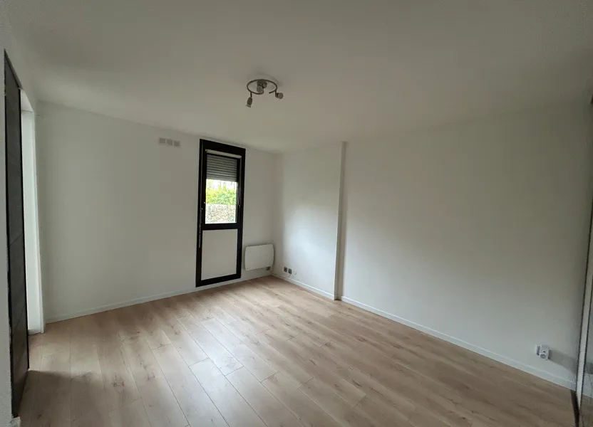 Flat Rue de Fontenay in Châtillon