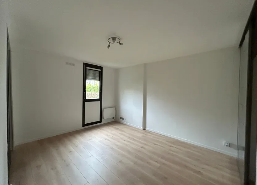 Flat Rue de Fontenay in Châtillon