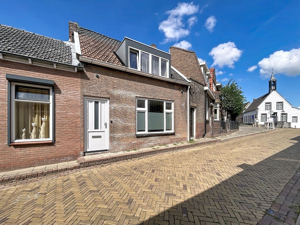 Huis Burg. Maarleveldstraat 14 in Biervliet