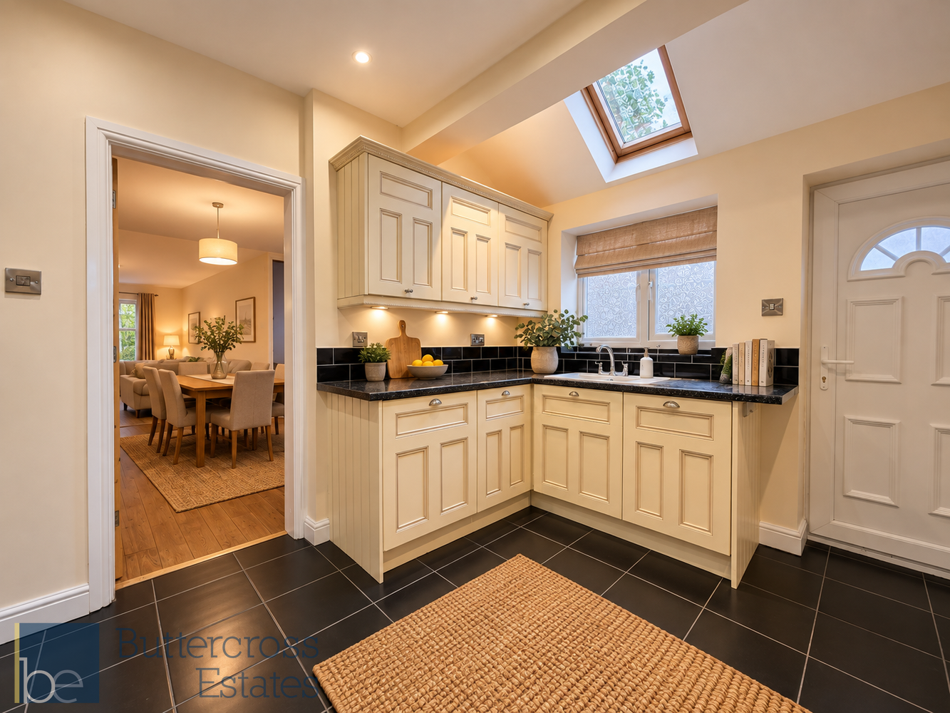 Room Newgate Street in Nottingham