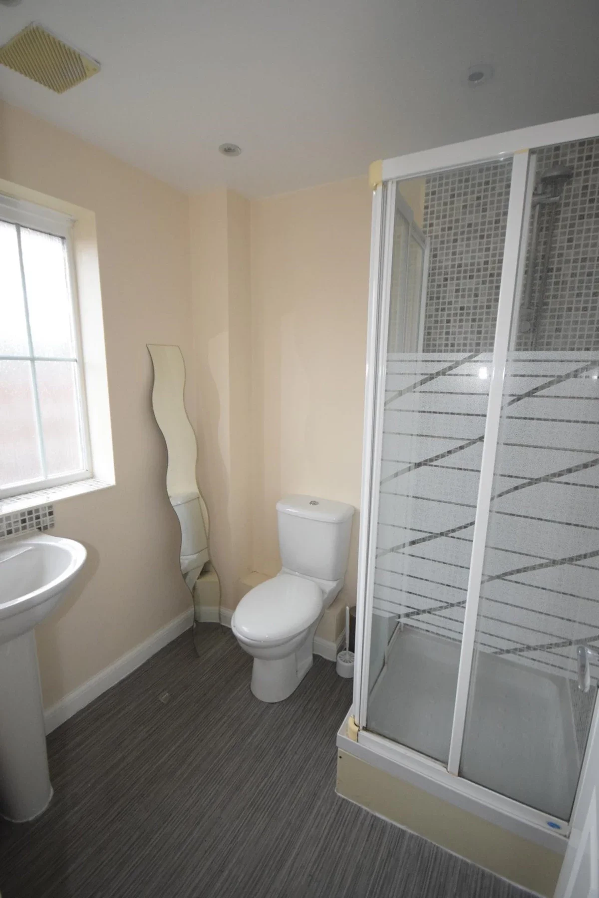 Room Dragon Road in Welwyn Hatfield