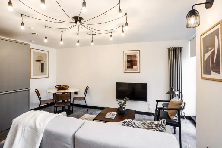 Flat Canongate in City of Edinburgh