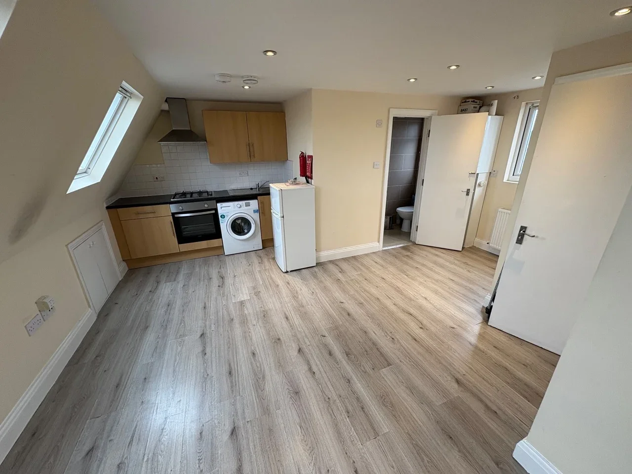 Flat Shenley Road in Hertsmere