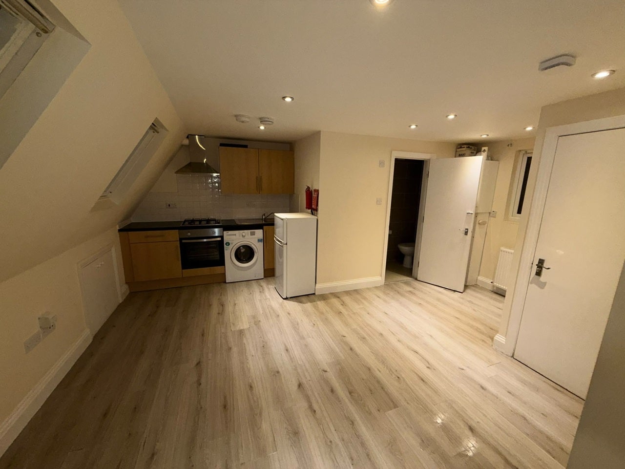 Flat Shenley Road in Hertsmere