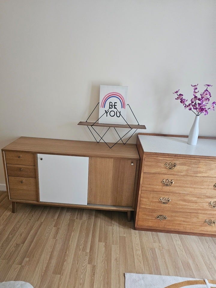 Room Beverston Road in Portsmouth