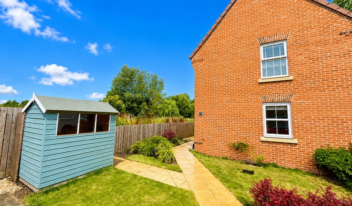 House Ousebank Drive in Skelton