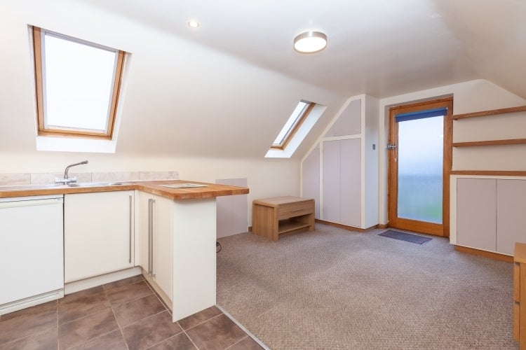 Flat Netherton Lane in Vale of White Horse