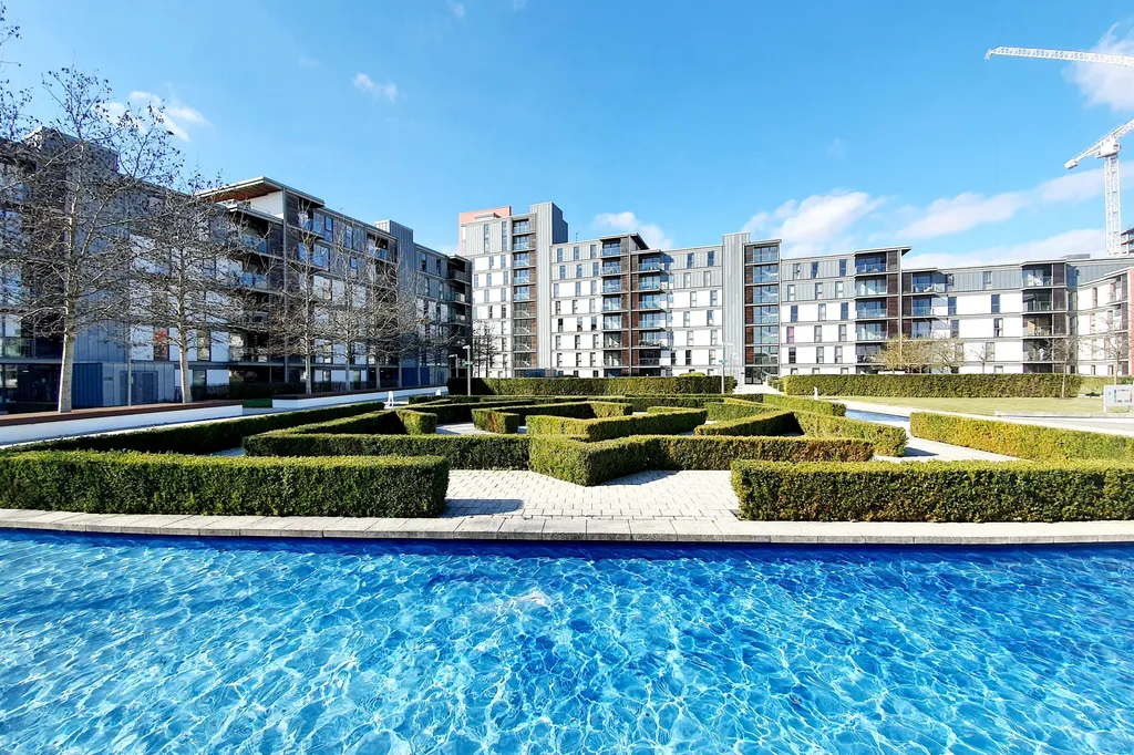 Flat Witan Gate in Milton Keynes