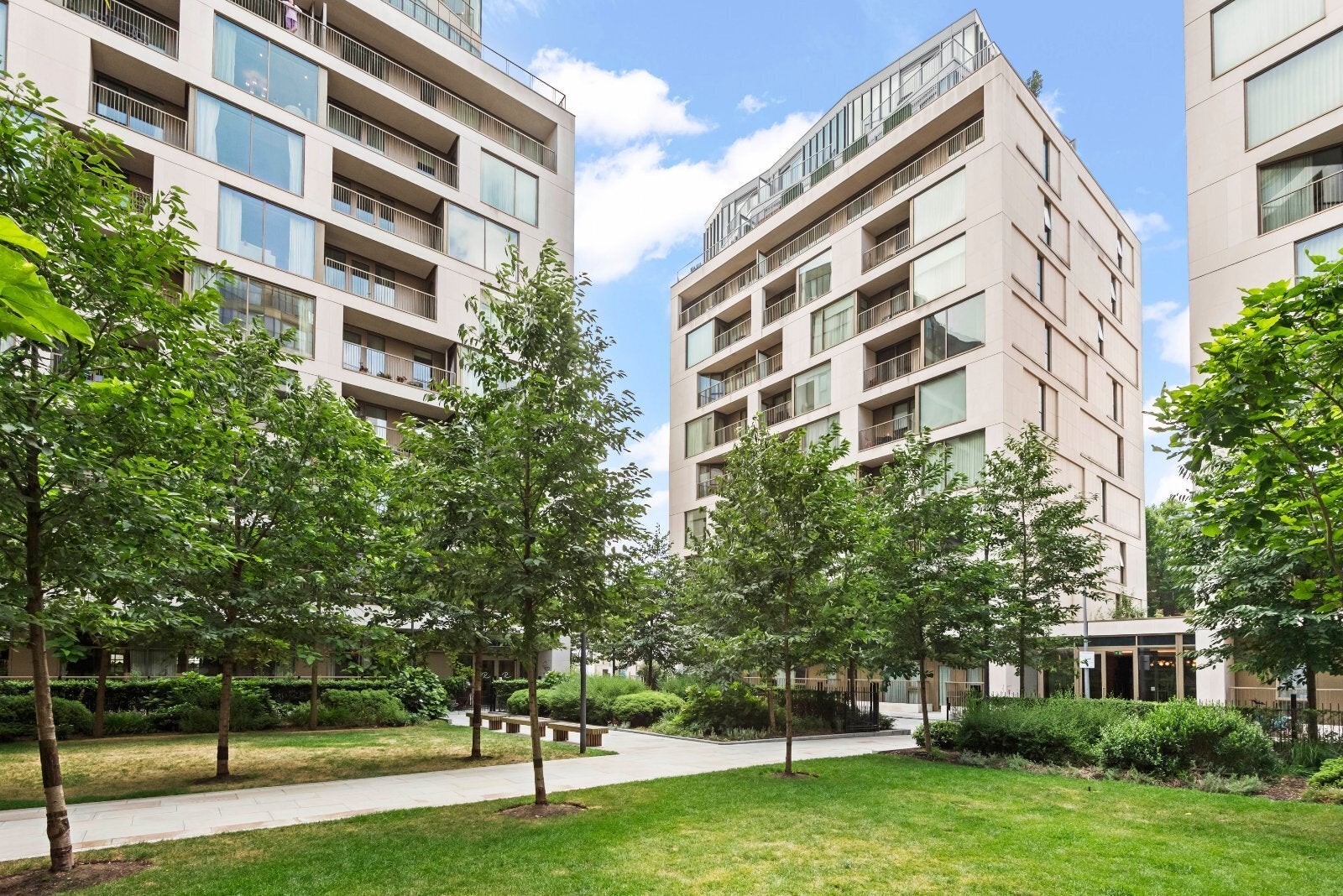 Flat Warwick Lane in Greater London