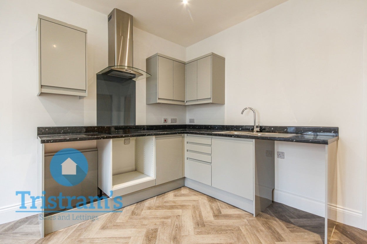 Flat Waverley Avenue in Nottingham