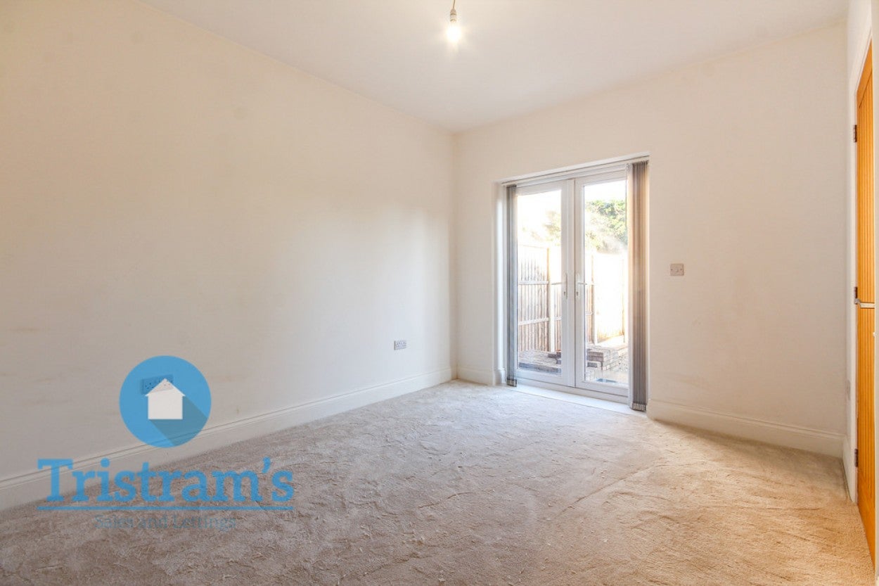 Flat Waverley Avenue in Nottingham