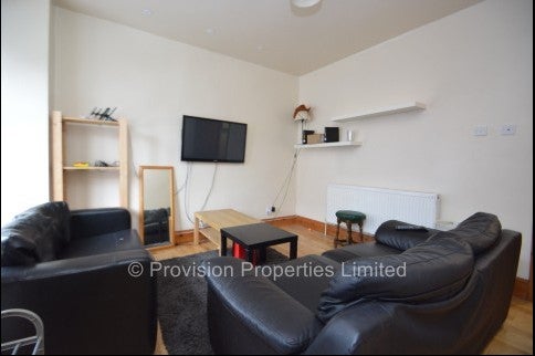 House Hessle Mount in Leeds