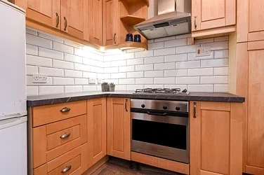 Flat Rathmell Drive in Greater London